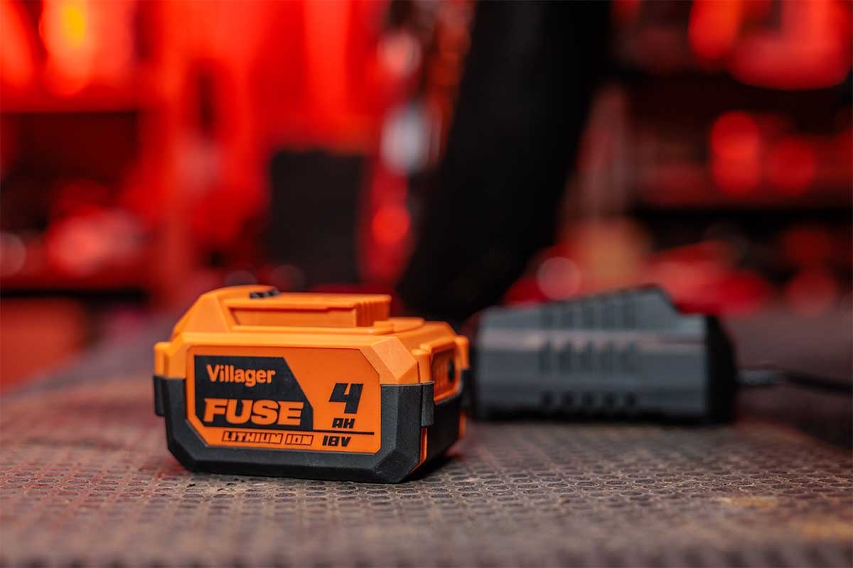 69147fd18baee29d8b773056