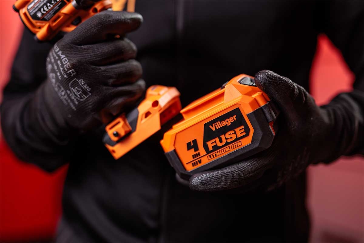 69147fd18baee29d8b773071