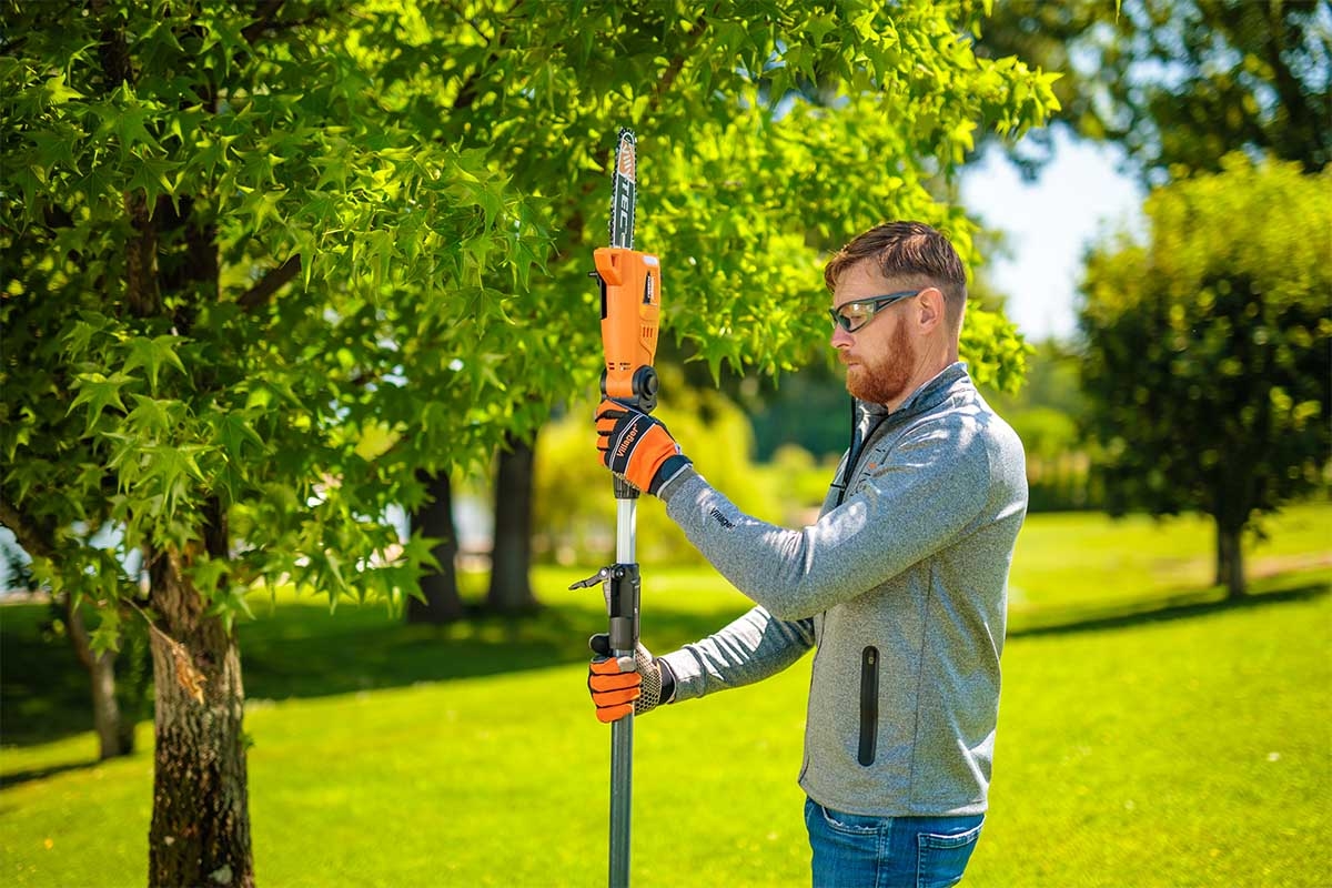 6914811f8baee29d8b78321e