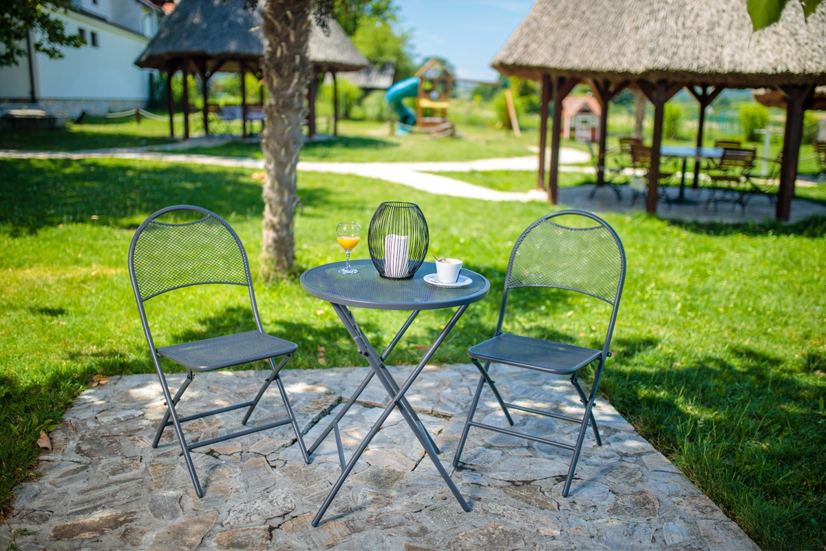 6914813b8baee29d8b7845e7