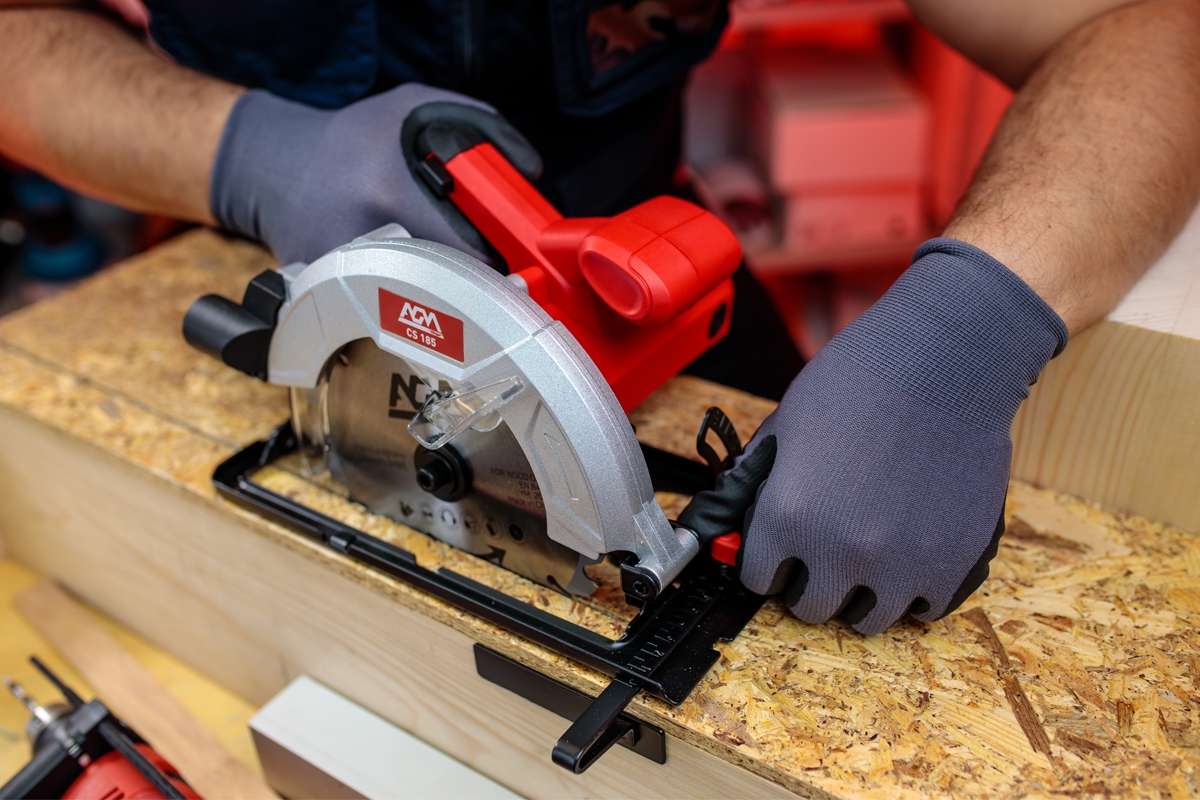 6914821e8baee29d8b7925fa