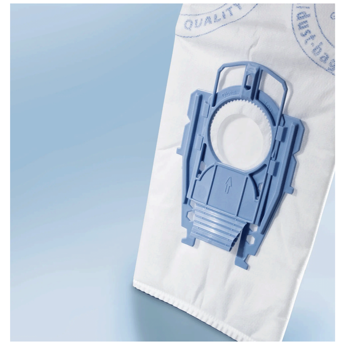 698561003ae109846f1e3d02