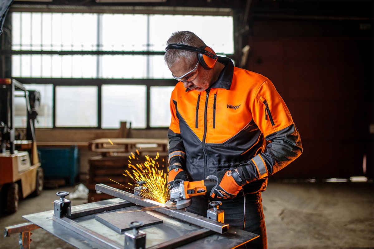 6914801a8baee29d8b7769b6