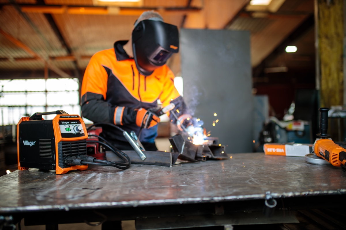 6914801c8baee29d8b776af0