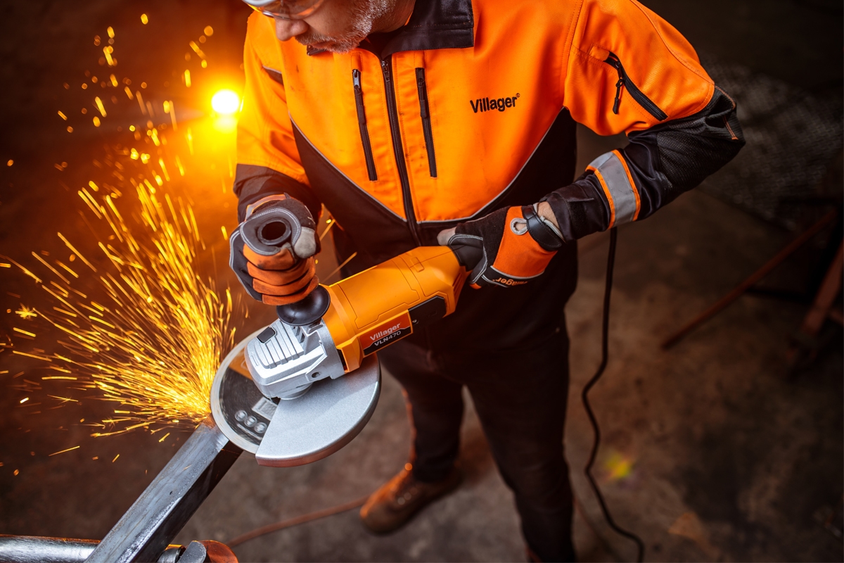 691480398baee29d8b77837d