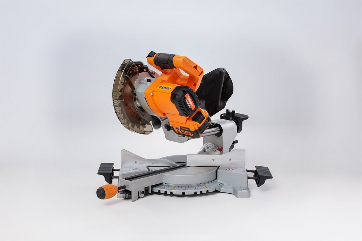 691480d18baee29d8b780928