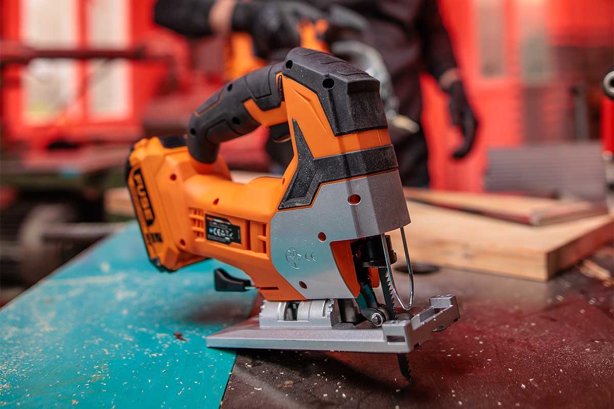 6914812c8baee29d8b783b47