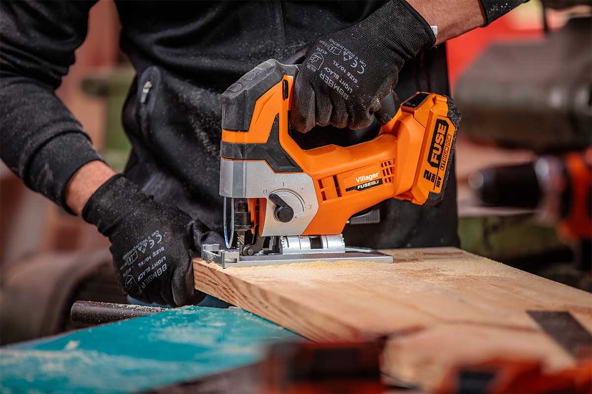 6914812d8baee29d8b783b5b