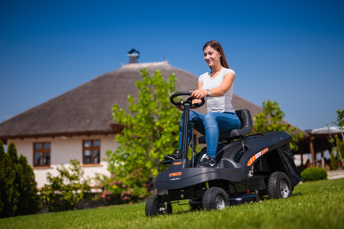 6914817d8baee29d8b787eb6