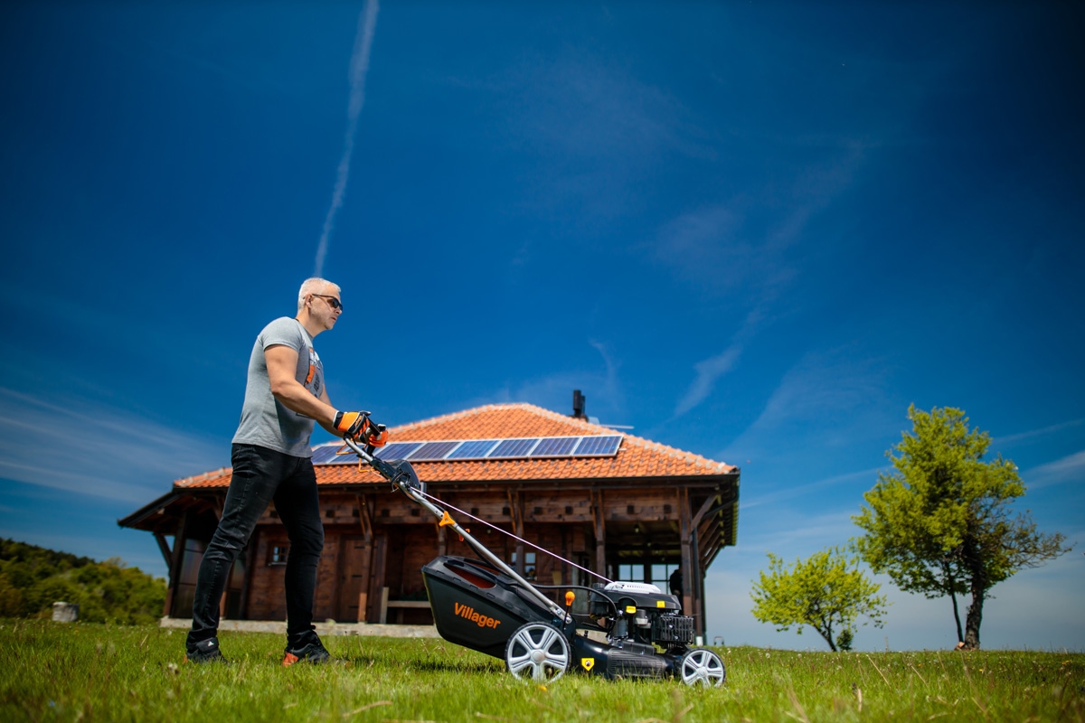 6914817d8baee29d8b787efb