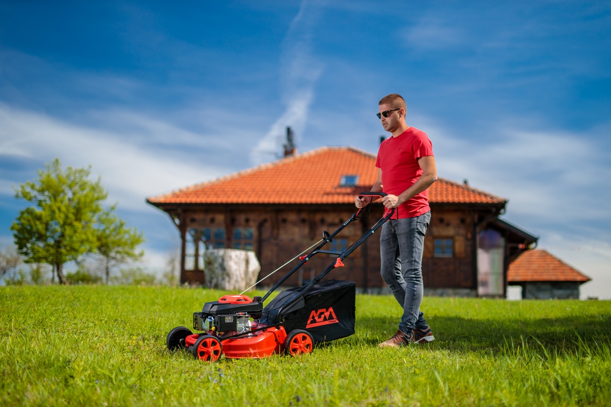 6914821a8baee29d8b792271