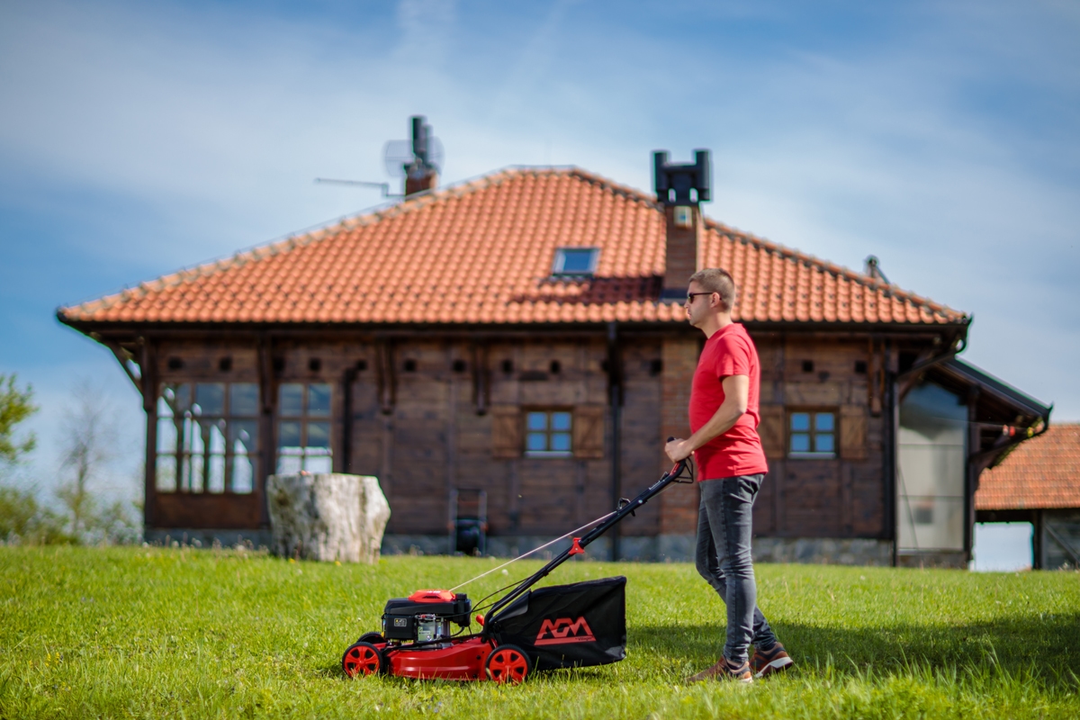 6914821a8baee29d8b7922a6